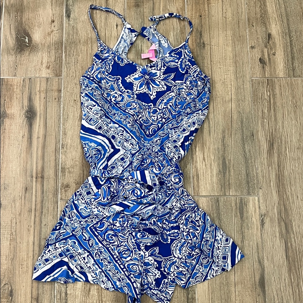 Lilly Pulitzer Blue and White Floral Romper Size Small